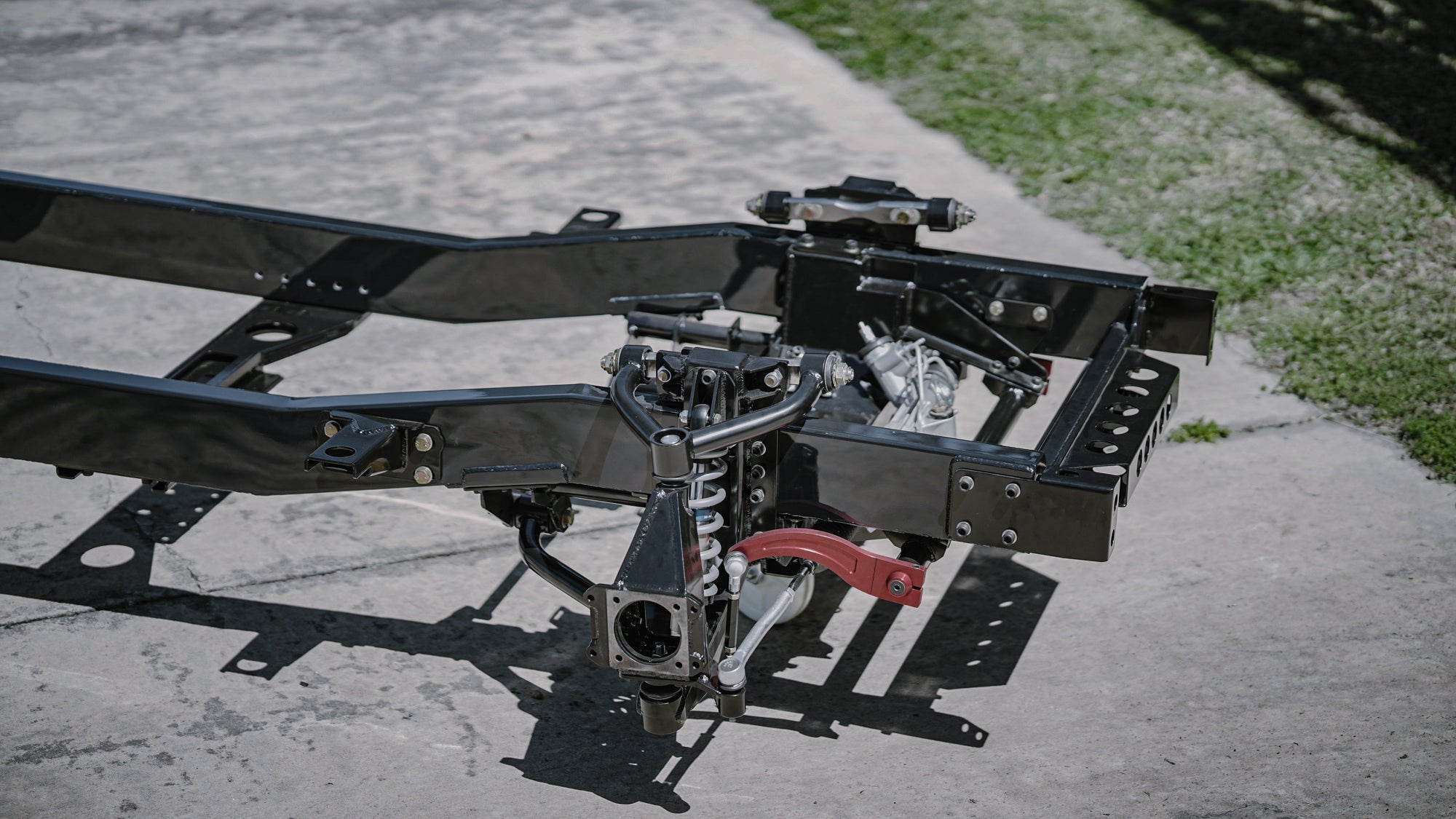 COLLINO CHASSIS — A NEW STANDARD FOR CLASSIC FORD PERFORMANCE