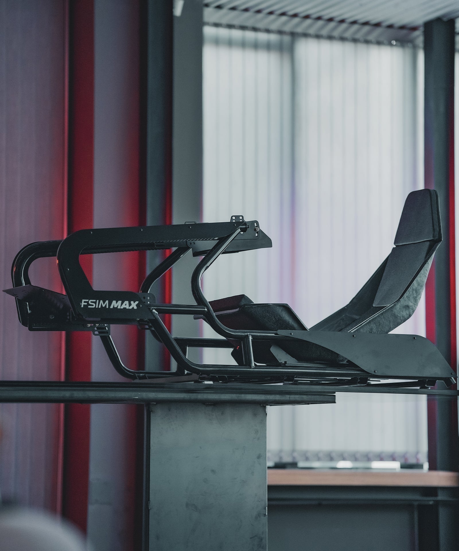INTRODUCING FSIM MAX: THE SIMULATOR FOR FORMULA 1 FANS